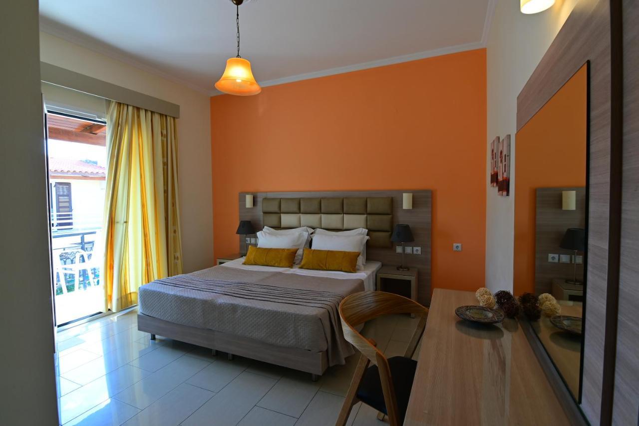 Nadia'S Studios & Apartments In Argasi, Sea-View ภายนอก รูปภาพ